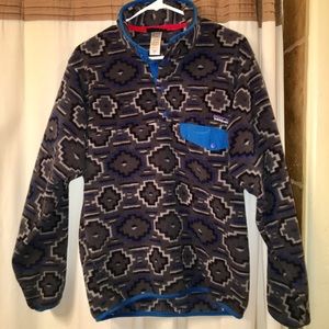Patagonia Pullover. Unisex